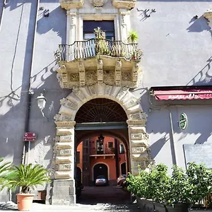 https://casa-polena.catania-hotels.net